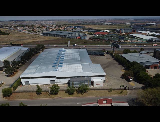 5,410M² WAREHOUSE TO LET IN RANDJESPARK